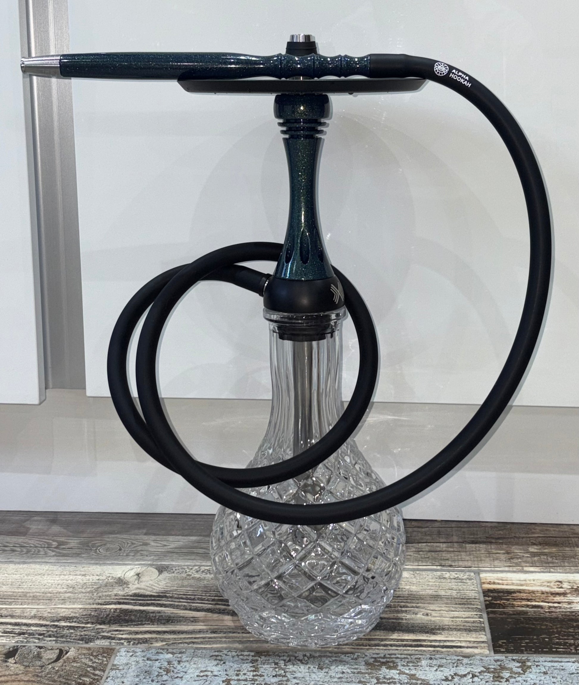 Alpha x Hookah - Breeze x Crystal Base - TheHoookahClub